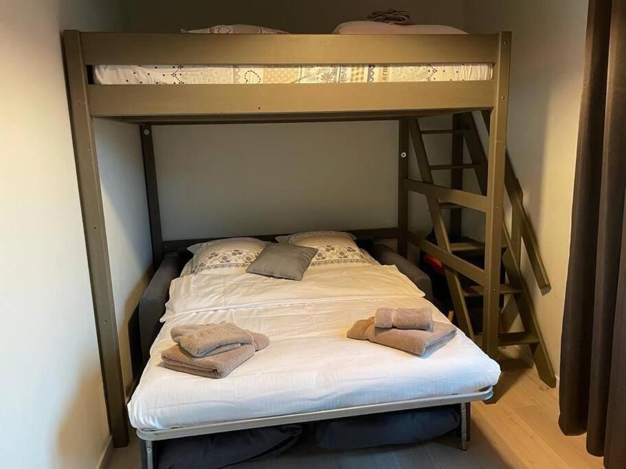 Joli Logement Avec Terrasse La Cigale 6 A 8 Personnes Orbey Exterior foto