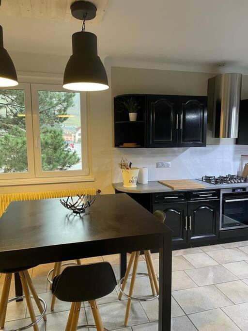 Joli Logement Avec Terrasse La Cigale 6 A 8 Personnes Orbey Exterior foto